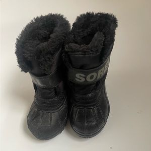 Sorel Snow Boots Kids Size 8